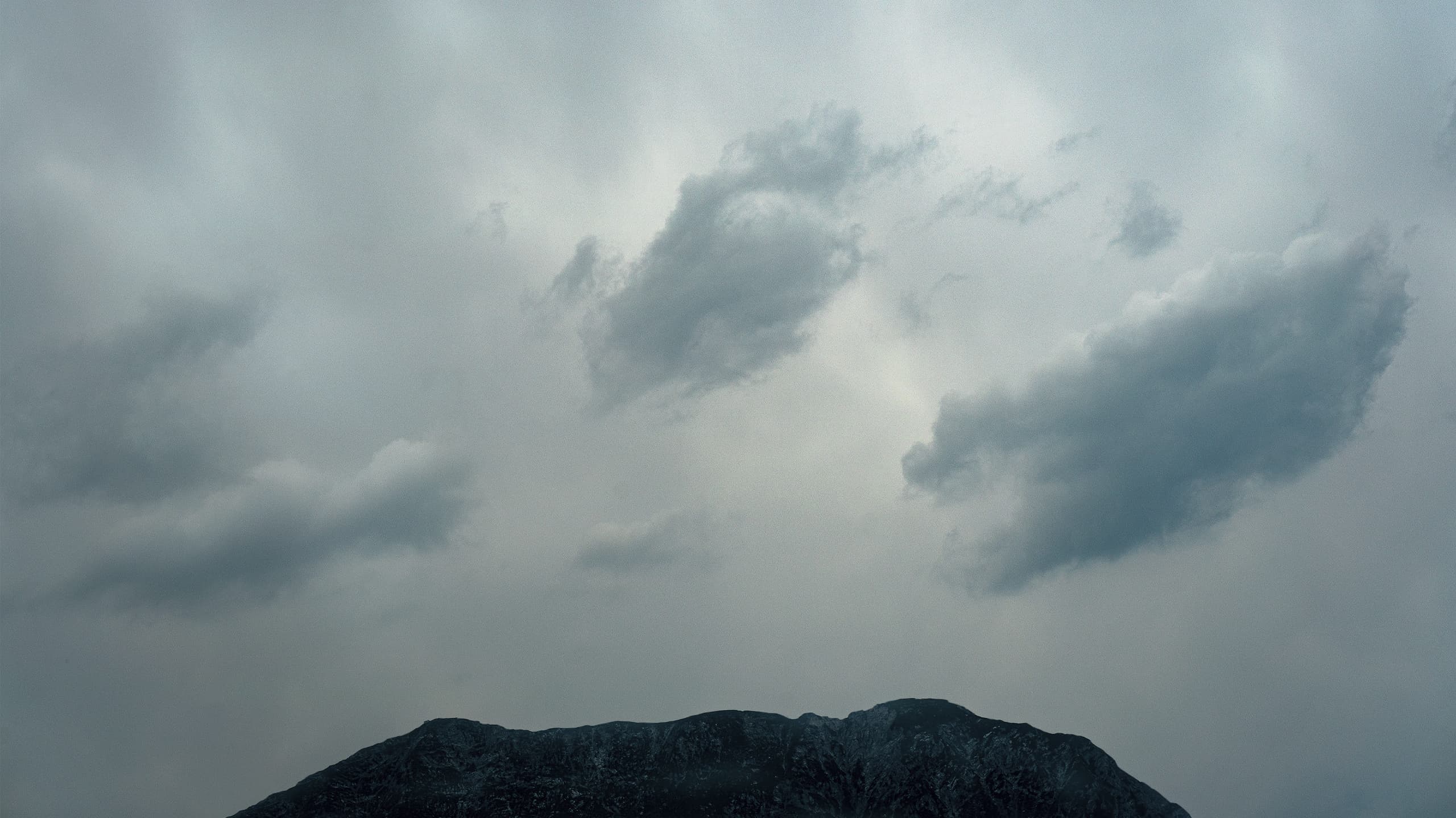 Clouds above Lago di Como Italy Photo Hanno Groen